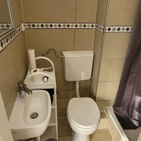 Apartmán Kleines 1 Zimmerapartment Fuer Bis Zu 2 Personen